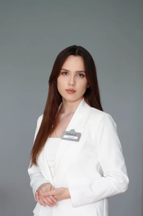 Назарова Ксения